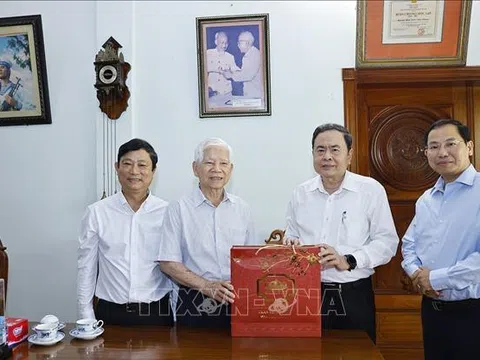 Chủ tịch Quốc hội Trần Thanh Mẫn thăm, chúc Tết nguyên lãnh đạo Đảng, Nhà nước