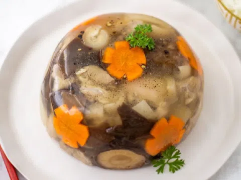 Muốn thịt đông chuẩn vị Tết, trong veo đẹp mắt đừng quên cho thêm thứ này