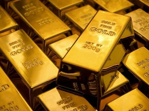 Giá vàng hôm nay 12/2: Vàng thế giới bật tăng mạnh, vàng SJC và vàng nhẫn đi ngang