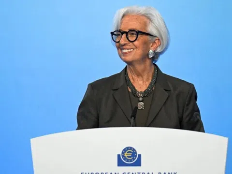 Bà Lagarde hạ nhiệt đồn đoán rời ECB, nói dự kiến hoàn thành nhiệm kỳ