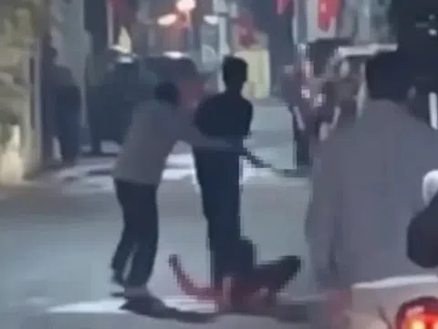 Người đàn ông bị chém tử vong ở Hà Nội, công an vào cuộc điều tra