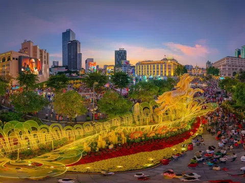 Du lịch Tết Tp.HCM bứt phá, khách quốc tế tăng hơn 50%