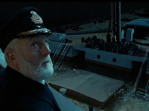 “Thuyền trưởng Titanic huyền thoại” Bernard Hill qua đời ở tuổi 79
