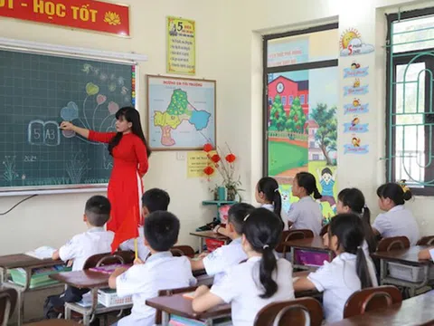 Bộ GD&ĐT ban hành quy định mới về chế độ làm việc với giáo viên