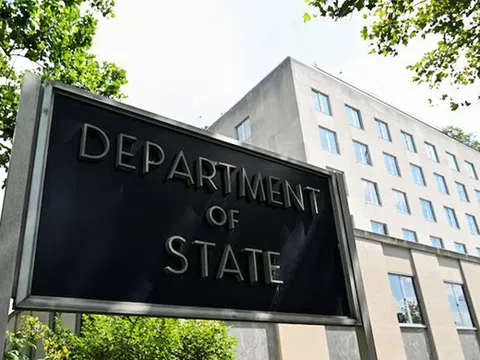 Căng thẳng với Iran tăng cao, Mỹ rút một số nhân viên khỏi đại sứ quán tại Liban