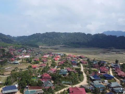 Đẹp như mơ giữa “rừng Amazone xứ Thanh”, giấc mơ du lịch bản Vịn vẫn dang dở