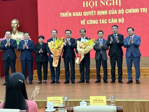 Bộ Chính trị bổ nhiệm hai Phó Trưởng Ban Chính sách, chiến lược Trung ương