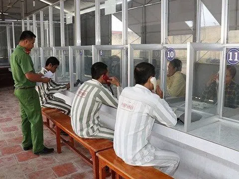 Bộ Công an đề xuất phạm nhân được gọi video call, nhận tiền gửi từ người thân qua mã QR