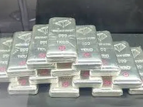 Giá bạc hôm nay 7/3: Chốt tuần tăng nhẹ cả chiều trong nước và thế giới