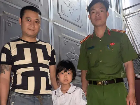 Công an Hà Nội kịp thời giúp cháu bé 6 tuổi đi lạc trở về với gia đình trong đêm