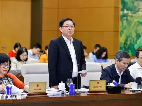 Hoàn thiện dự án luật theo hướng phân cấp mạnh, không thêm 'giấy phép con'