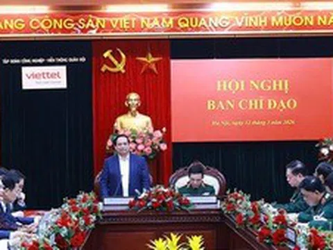 Thủ tướng Phạm Minh Chính chủ trì cuộc làm việc về phát triển công nghiệp quốc phòng