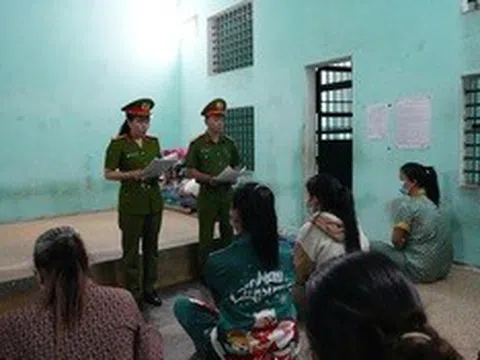 Chuẩn bị chu đáo để hơn 580 ‘cử tri đặc biệt’ ở Huế gửi gắm niềm tin qua từng lá phiếu