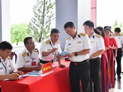 Lữ đoàn 127, Vùng 5 Hải quân tại Phú Quốc tổ chức bầu cử sớm