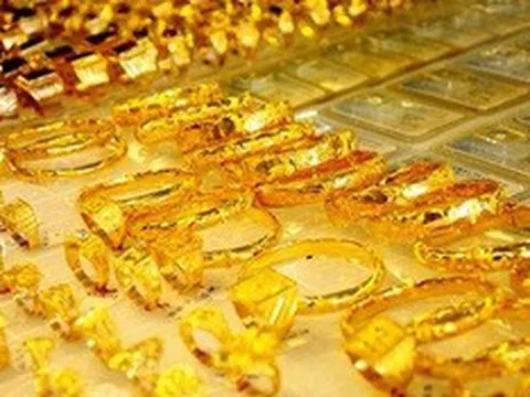 Giá vàng chiều nay (17/3): Tăng giảm liên tục, bám sát thị trường thế giới