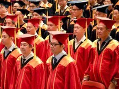 Điều kiện được phong tặng danh hiệu Tiến sĩ danh dự, Giáo sư danh dự