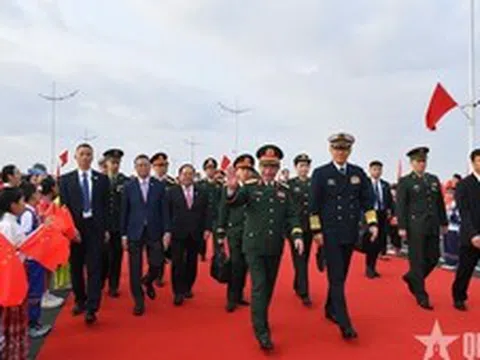 Đại tướng Phan Văn Giang-Bộ trưởng Bộ Quốc phòng dự các hoạt động giao lưu quốc phòng tại Trung Quốc