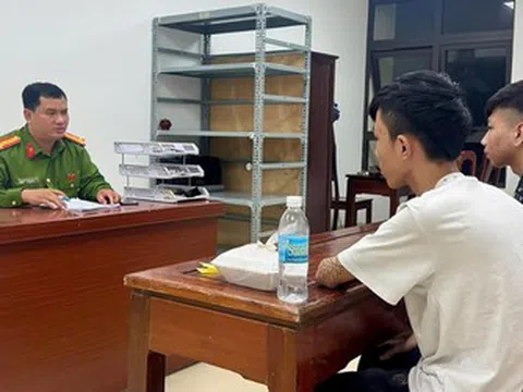 Trốn nã từ Campuchia trở về, 2 đối tượng chém người gây thương tích bị công an tóm gọn