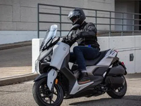 Top 4 xe ga phân khối 300-400cc hầm hố đáng mua nhất hiện nay