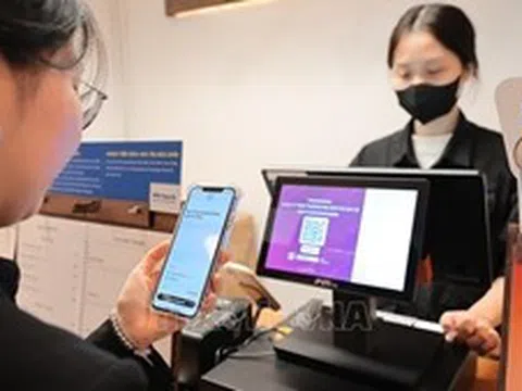 Ngân hàng dựng 'lá chắn' bảo mật từ chính người dùng