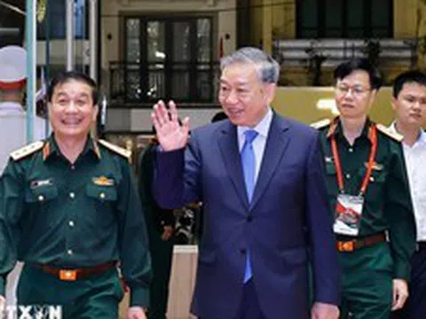 Tổng Bí thư và Chủ tịch Quốc hội dự chương trình nghệ thuật "Thanh âm dưới ánh Mặt trời"