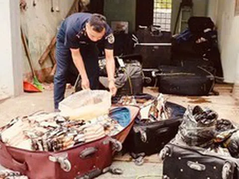 Hải quan phát hiện hơn 1,8 tấn thực phẩm đông lạnh nhập lậu qua biên giới phía Bắc