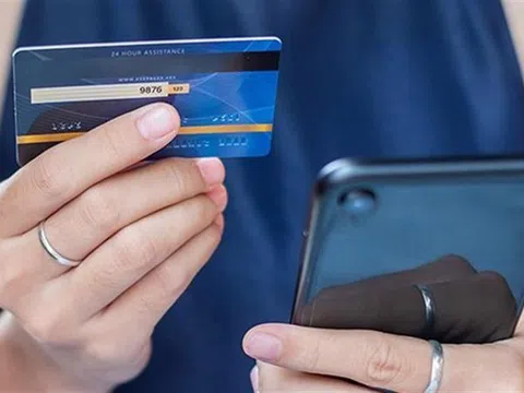 Hai nữ TikToker đăng video quảng cáo cho vay tiền online để lừa đảo