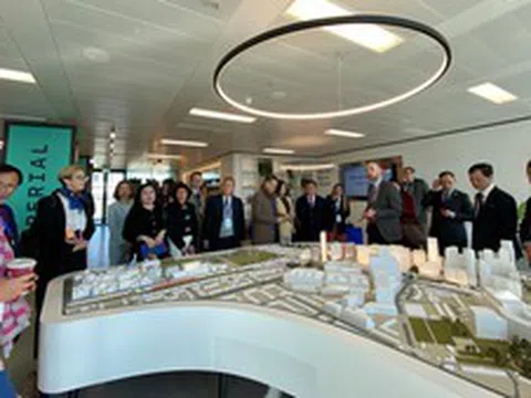 Việt Nam - Anh: Tăng cường hợp tác trong chăm sóc y tế dự phòng