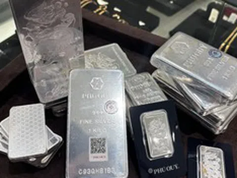 Giá bạc hôm nay (28/3): Giá bạc trong nước và thế giới cùng bật tăng, chấm dứt chuỗi ngày giảm sâu