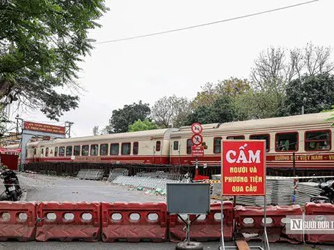 Hà Nội: Rào chắn tu sửa cầu Long Biên