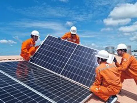 Tăng cường thực thi tiết kiệm điện và phát triển điện mặt trời mái nhà