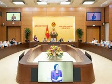 Hoàn thiện chính sách tiền lương, phụ cấp đối với cán bộ, lãnh đạo Nhà nước