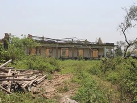 Cận cảnh khu đất vàng bỏ hoang, gây lãng phí tài nguyên, mất mỹ quan đô thị