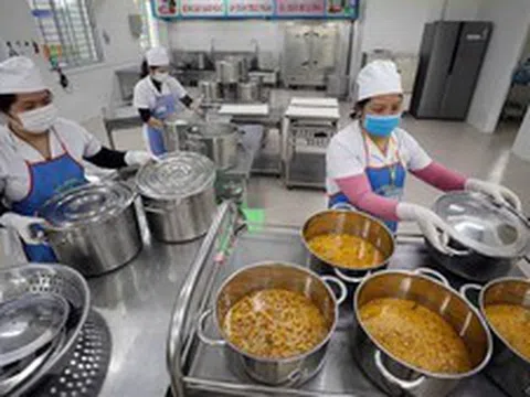 Trách nhiệm khi để thực phẩm bẩn vào các bếp ăn tập thể, trong đó có trường học