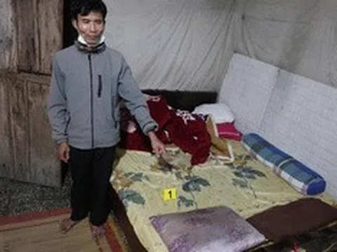 Bắt đối tượng cho kẹo bé gái rồi giở trò đồi bại