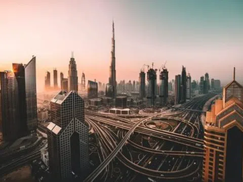 Iran tấn công mục tiêu Mỹ ở Dubai, UAE nói gì?