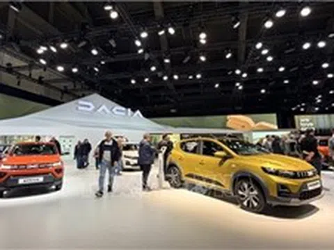 Xe hybrid 'lên ngôi' tại Triển lãm Ô tô Brussels 2026