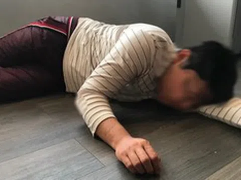 Nam sinh 19 tuổi liệt nửa người vì thói quen “cực độc” với điện thoại