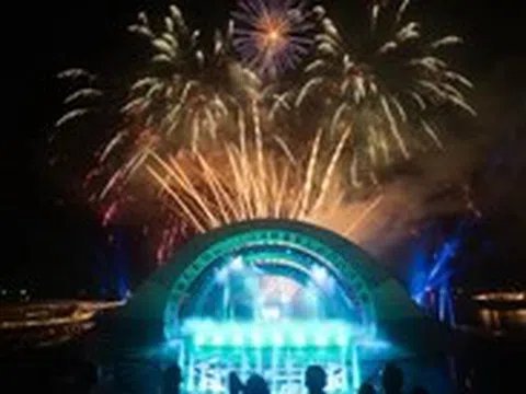 Phú Quốc trình diễn pháo hoa nghệ thuật 365 ngày trong năm