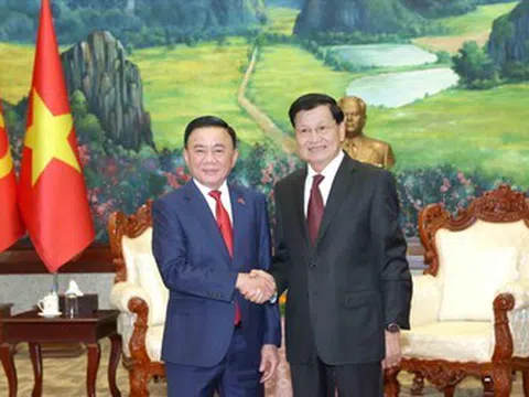 Việt Nam luôn ưu tiên hàng đầu cho quan hệ đặc biệt "có một không hai" với Lào