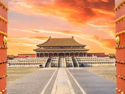 Tử Cấm Thành sau 5h chiều “lạnh toát”, đêm vang tiếng khóc, sự thật rùng mình hay chỉ là lời đồn “âm binh mượn đường”?