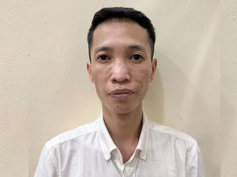 Khởi tố đối tượng tạo giao dịch chuyển tiền giả lừa mua bán tóc