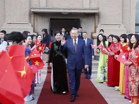 Kiều bào phấn khởi trước sự phát triển tốt đẹp, thực chất của quan hệ Việt -Trung