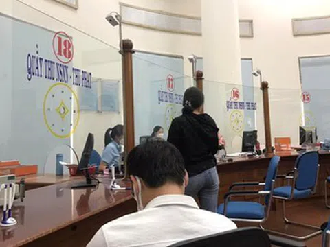 Tôi đi hoàn thuế