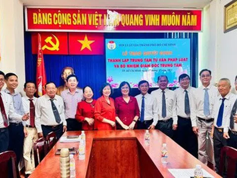 Phát huy vai trò luật gia trong hành trình đưa pháp luật vào cuộc sống