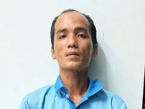 Bắt gã đàn ông xin đi nhờ xe rồi giở trò đồi bại với bé gái 12 tuổi