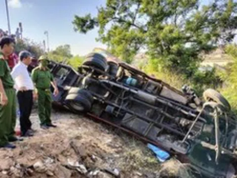 Khẩn trương rà soát hạ tầng, tăng cường cảnh báo tại các cung đường đèo dốc