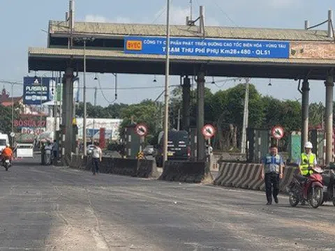 Tháo dỡ trạm thu phí “án ngữ” trên QL51, trả lại mặt đường thông thoáng cho cửa ngõ Đồng Nai