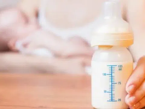 Quảng cáo, tiếp thị sữa thay thế sữa mẹ có thể bị phạt đến 20 triệu đồng