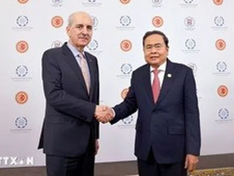 Chủ tịch Quốc hội Trần Thanh Mẫn gặp, hội kiến lãnh đạo một số nước nhân dịp tham dự IPU-152